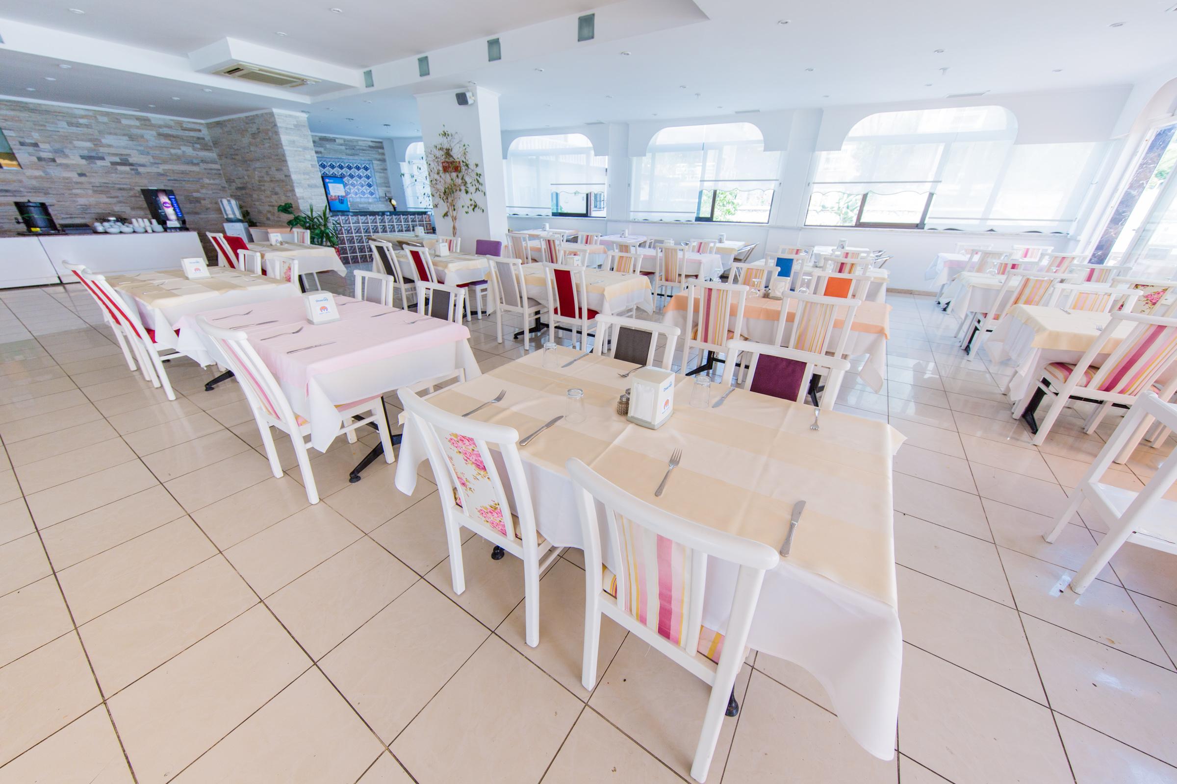 Marti Prime Beach Hotel Kuşadası Ngoại thất bức ảnh