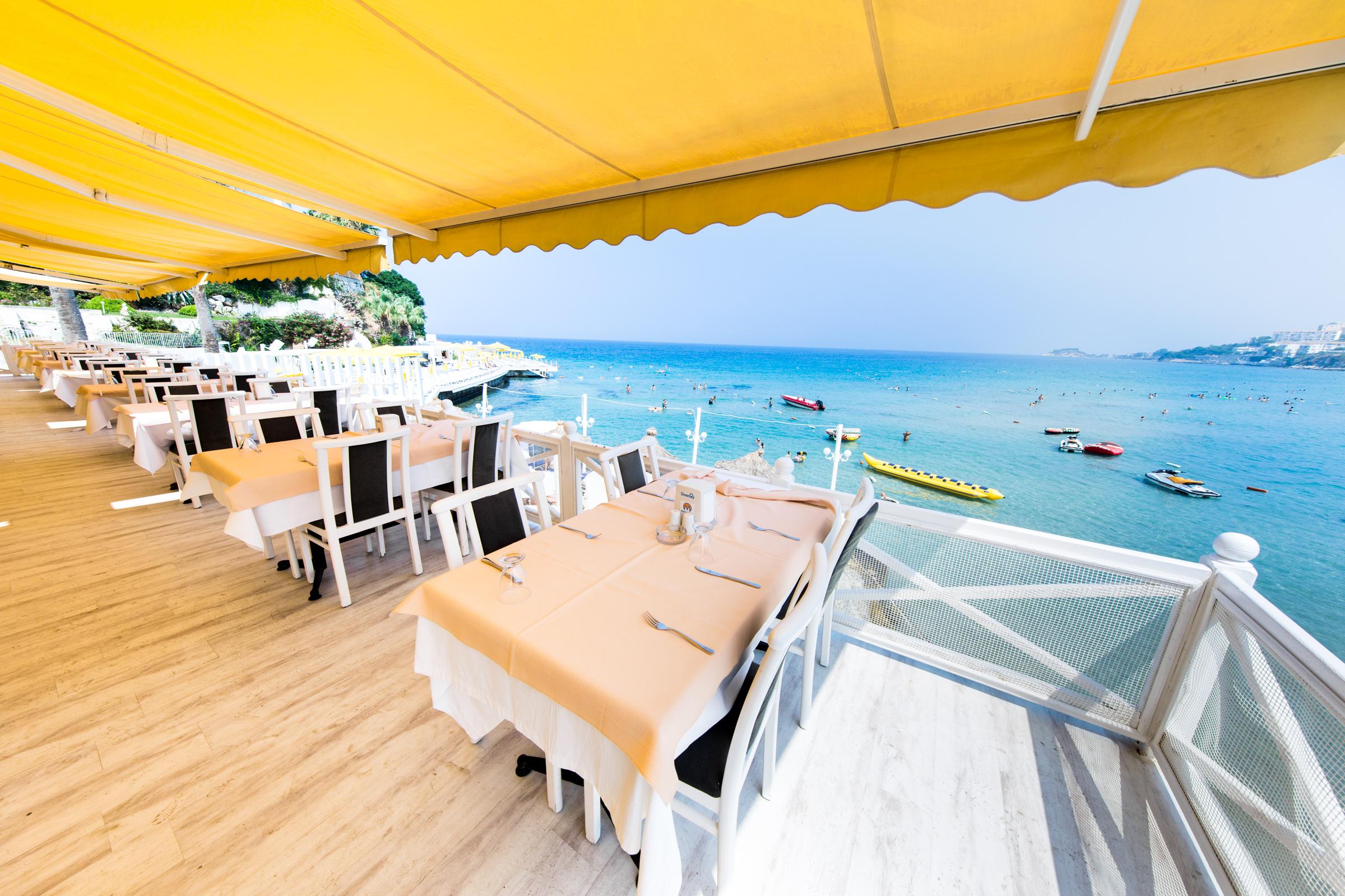 Marti Prime Beach Hotel Kuşadası Ngoại thất bức ảnh