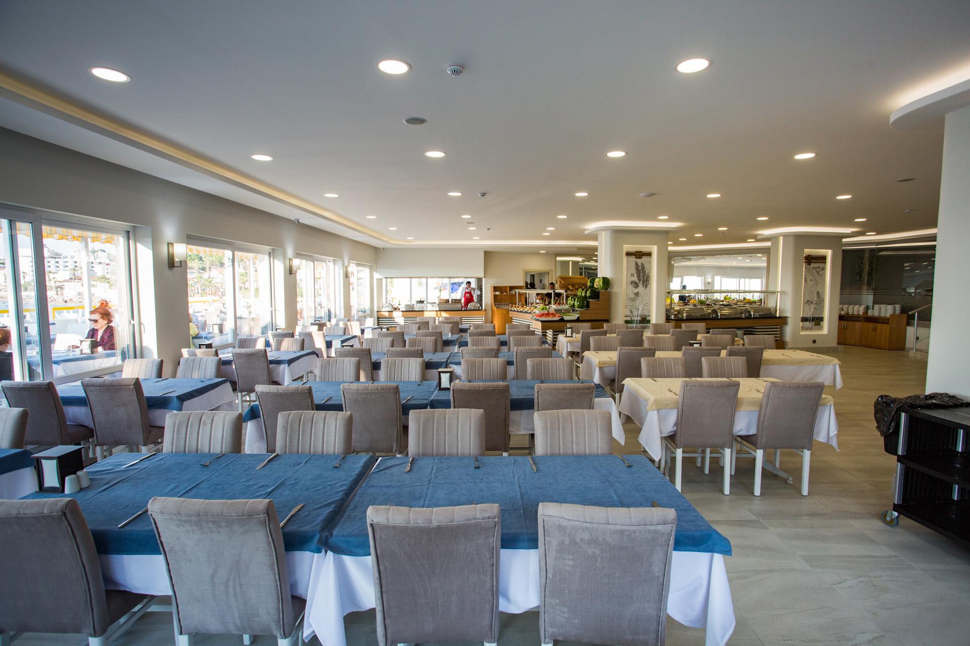 Marti Prime Beach Hotel Kuşadası Ngoại thất bức ảnh