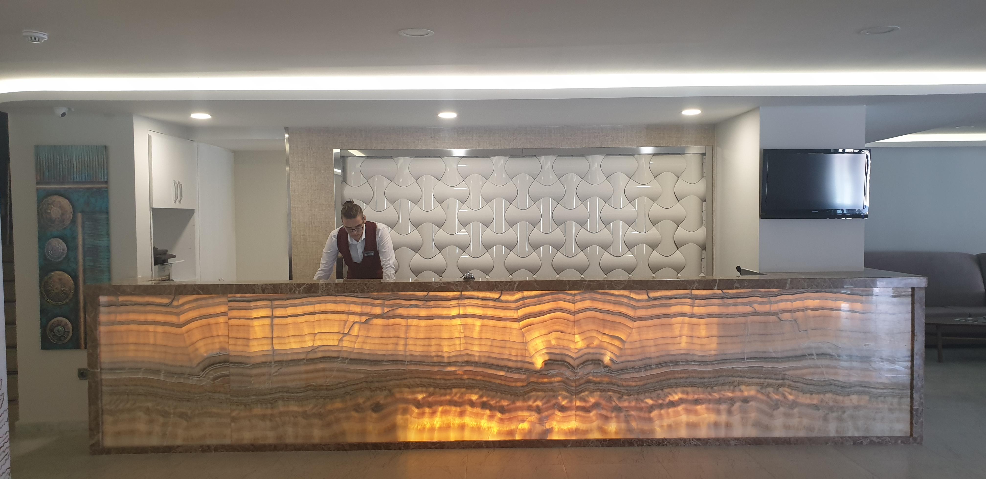 Marti Prime Beach Hotel Kuşadası Ngoại thất bức ảnh