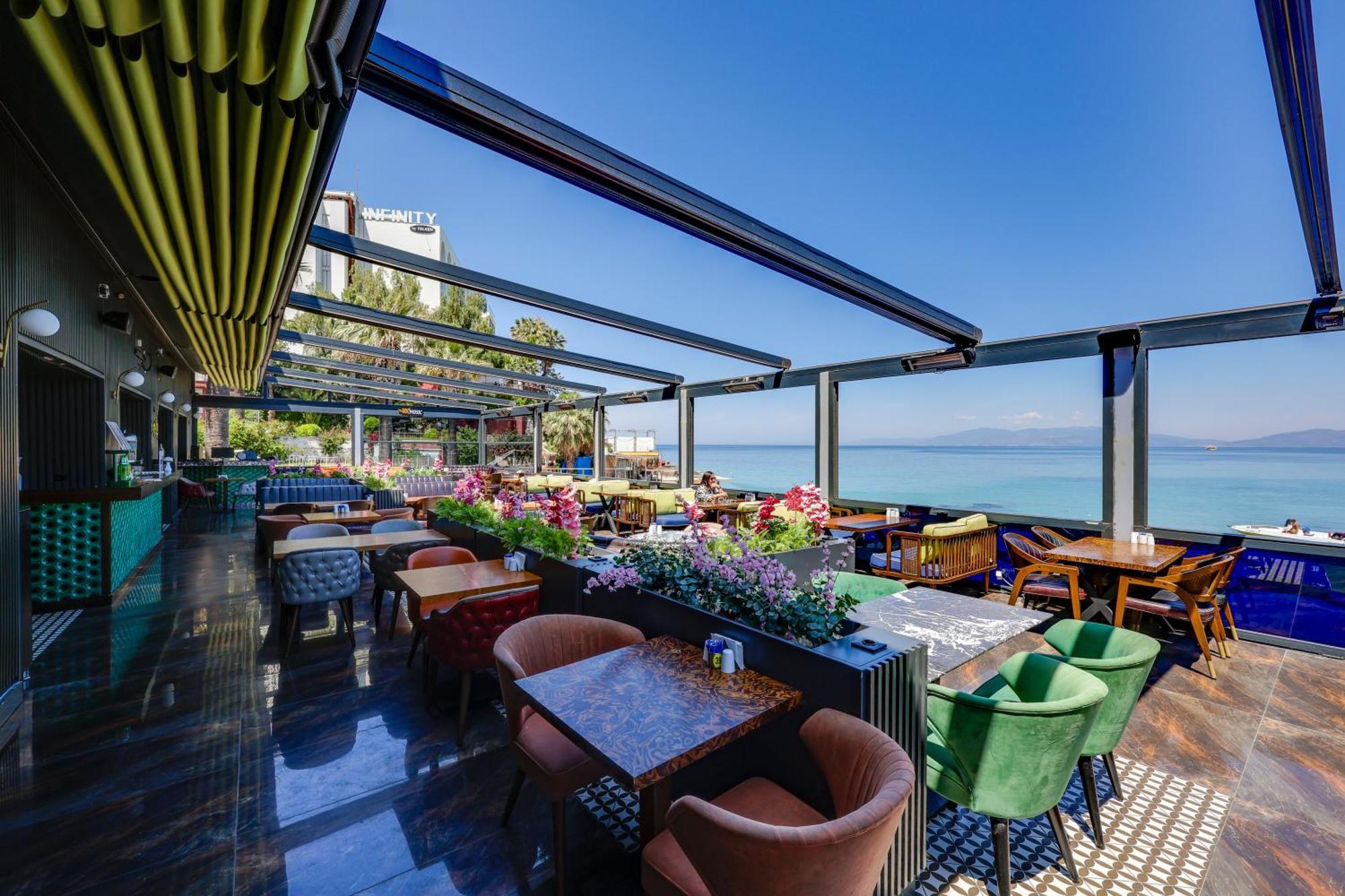 Marti Prime Beach Hotel Kuşadası Ngoại thất bức ảnh